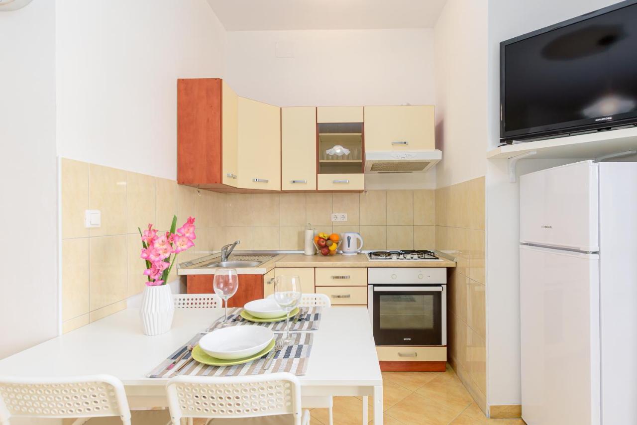 Apartmani Vita, Liznjan - Apartman 2 Luaran gambar